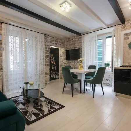 Apartamento Stone Split